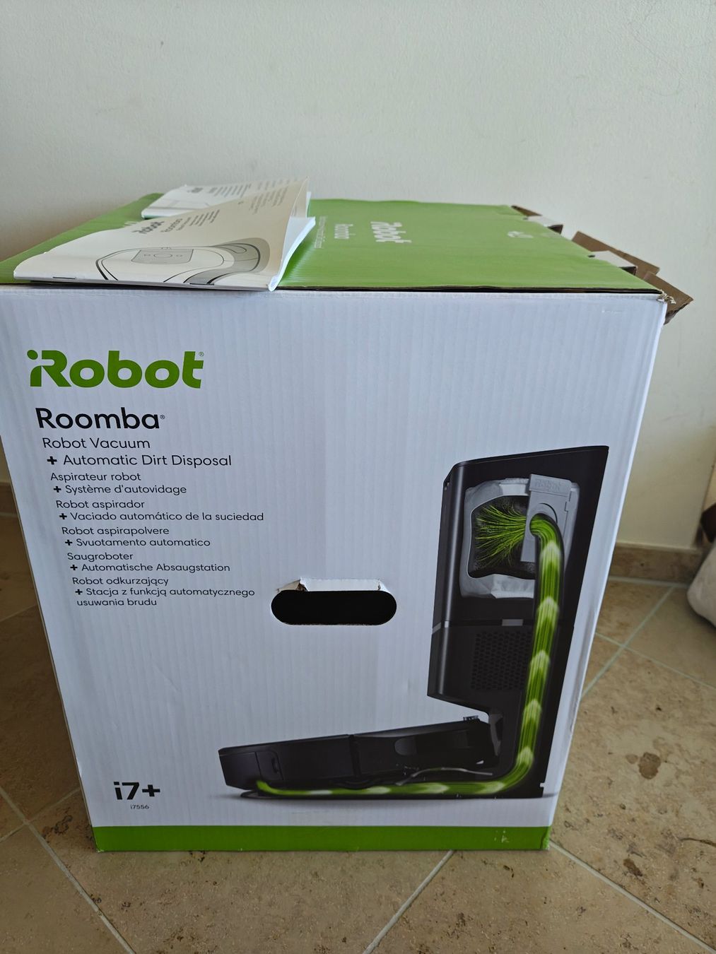 Irobot Aspirateurs & Accessoires: iRobot Roomba i7+ – D'occasion à Zürich par ric_8mg7 5