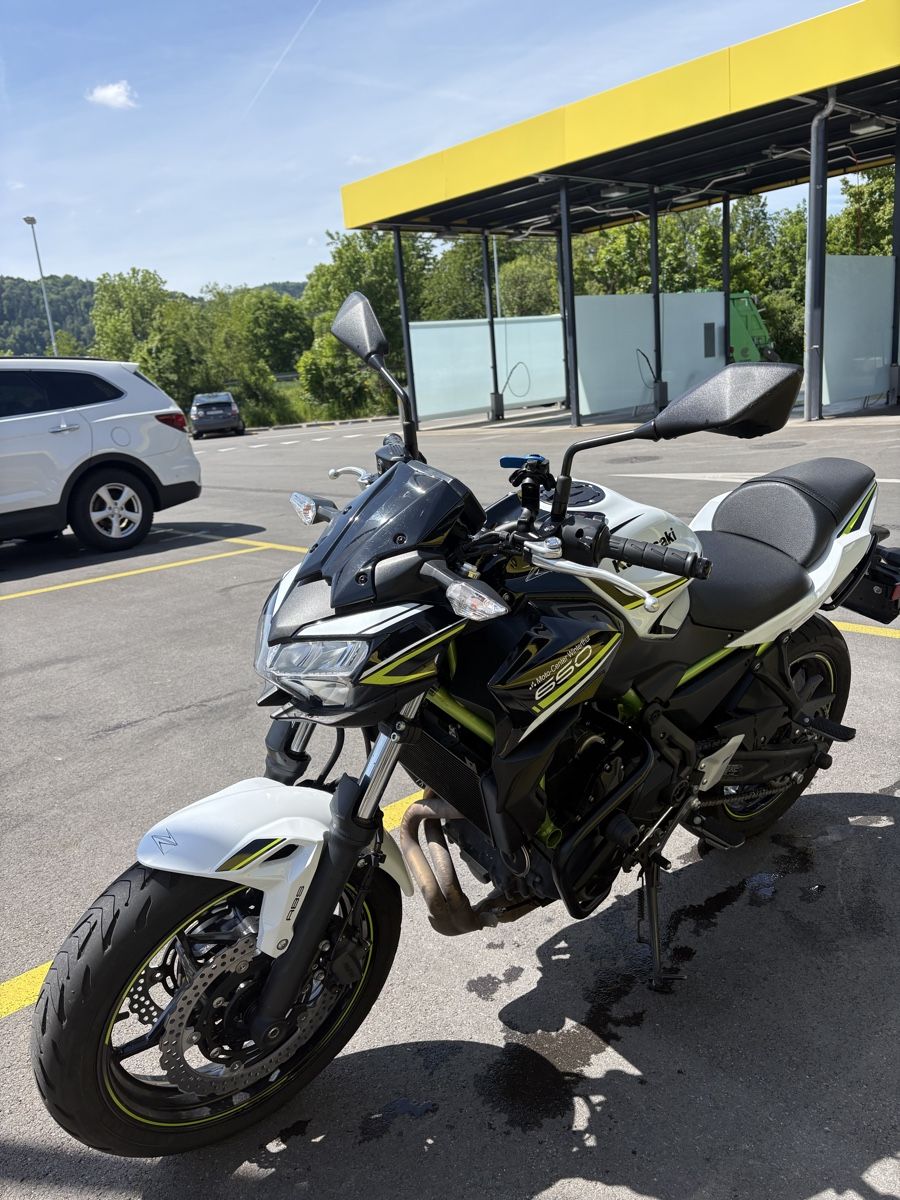 Kawasaki Strada: Kawasaki z650 35kw – Usato da Embrach venduto da Volvo760 1