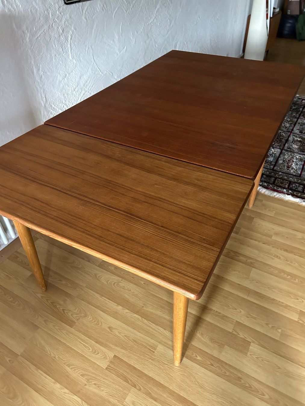 Tables: Superbe table à manger YNGVE EKSTRÖM Design scandinave – D'occasion à Roche VD par luc_jwm5 2