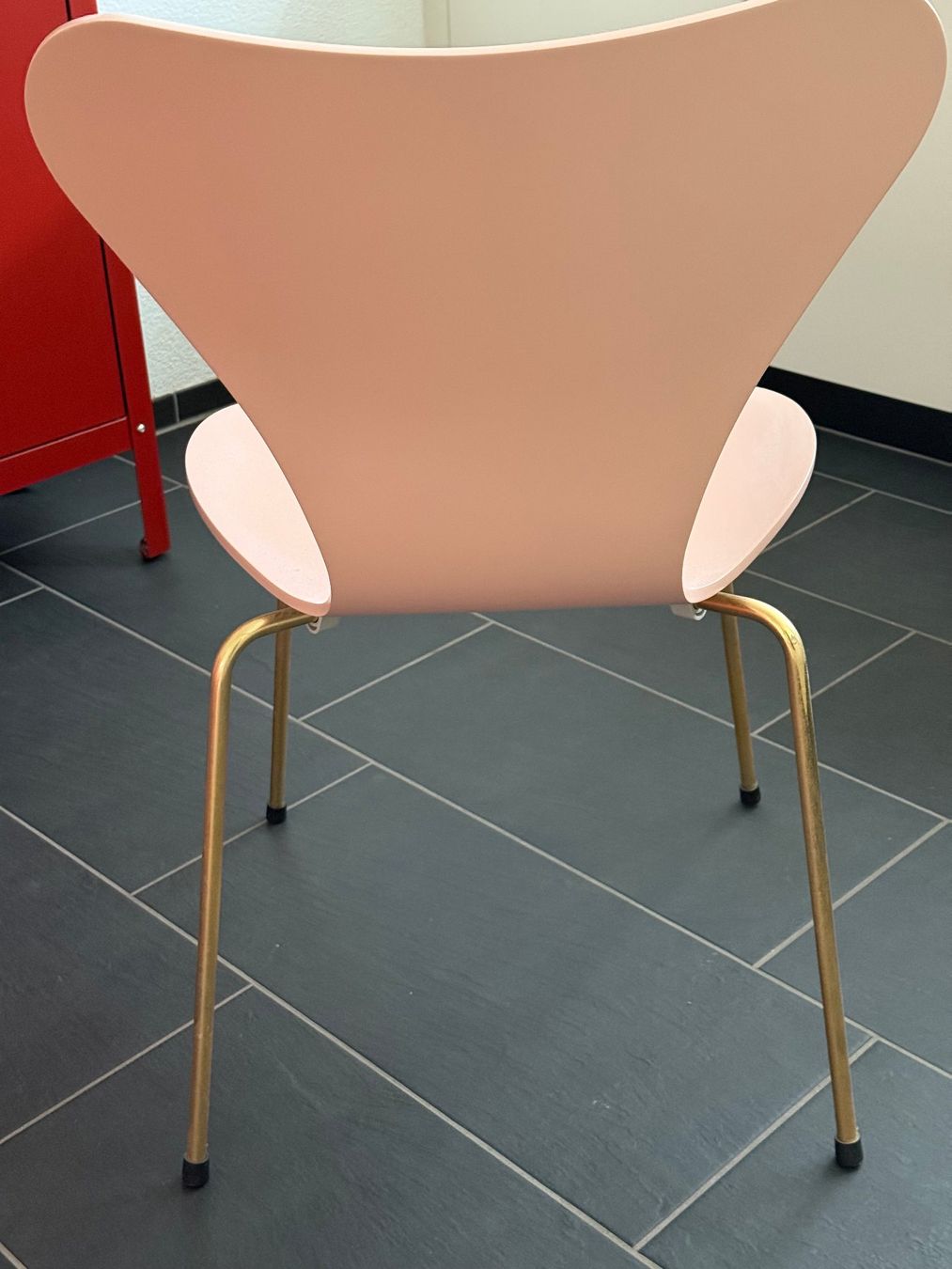 Fritz Hansen Sedie: Stuhl 3107 Sonderedition – Usato da Dättwil AG venduto da AnDani2. 4