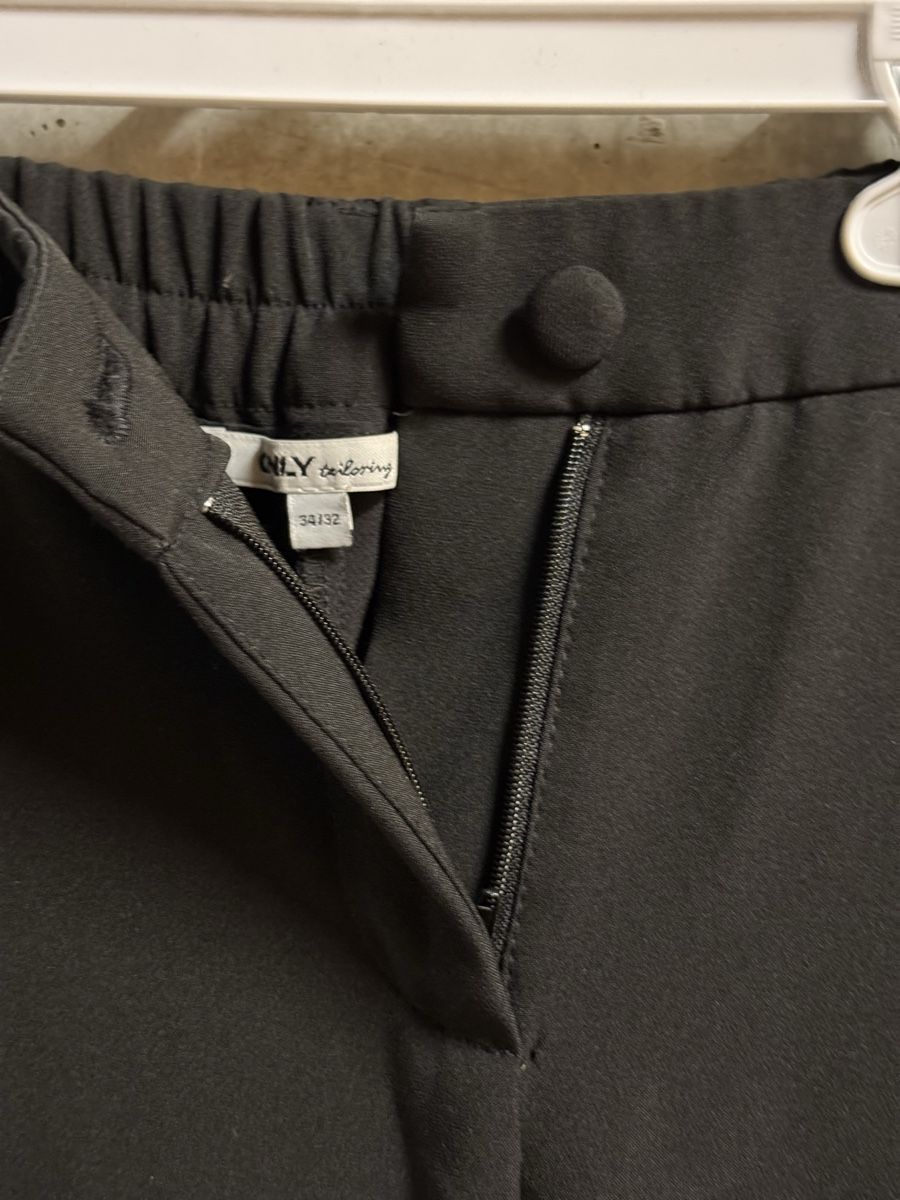 Only Pantaloni: Pantalon chic  – Usato da Monthey venduto da sen_6ckr 1