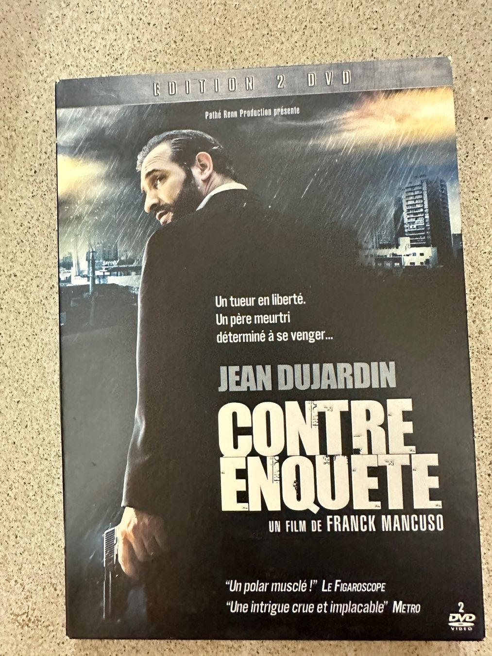 Tutti i DVDs: DVD - contre enquête – Usato da Zürich venduto da chemostat