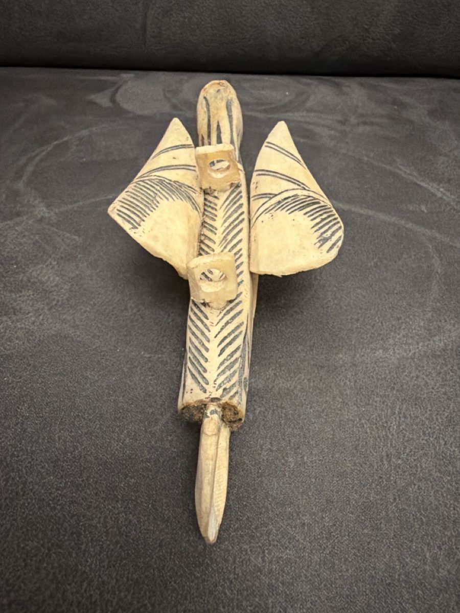 Statuette: Handgeschnitzter Vogel aus Knochen, Deko-Objekt, Vintage – Usato da Meilen venduto da sculptur 2