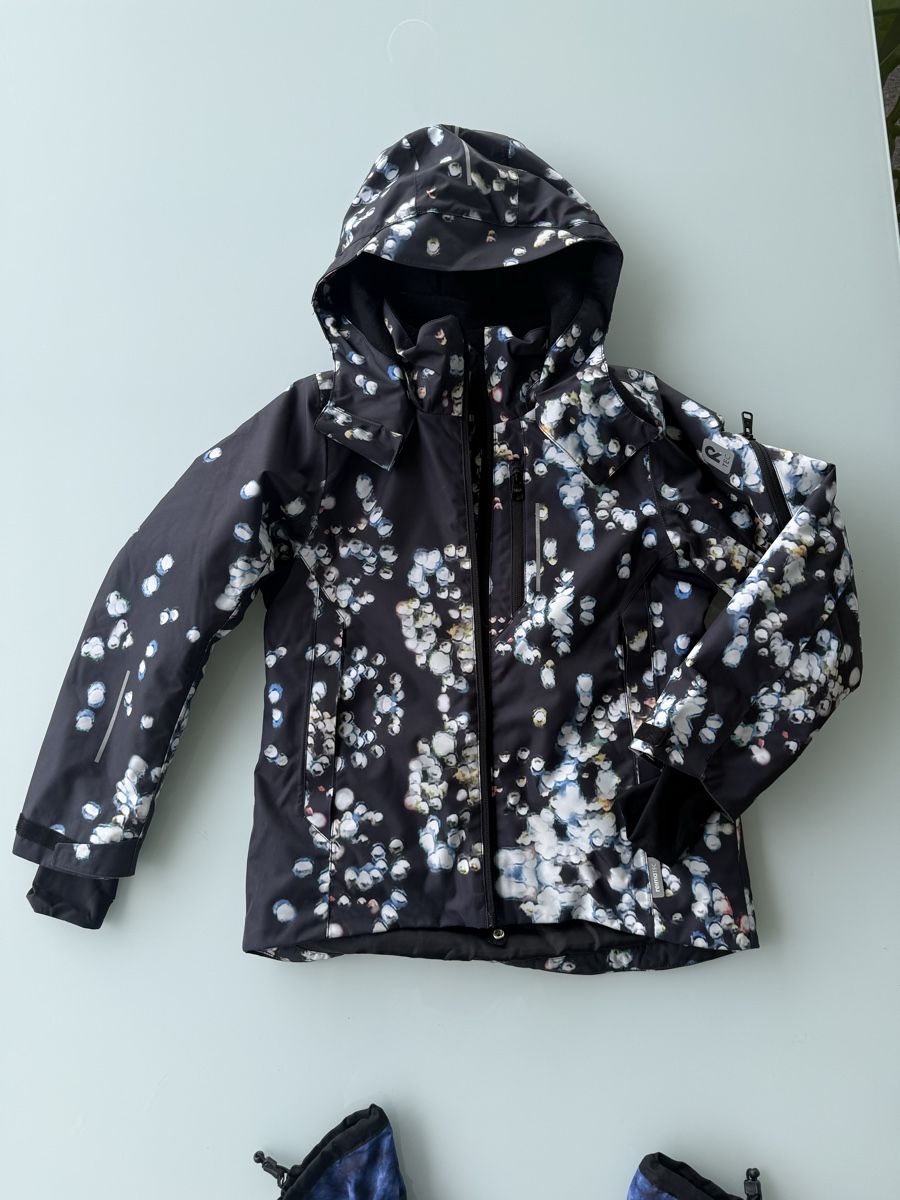 Reima Giacche: Reima Winterjacke Grösse 134 inkl. Handschuhe  – Usato da Egolzwil venduto da Odihan