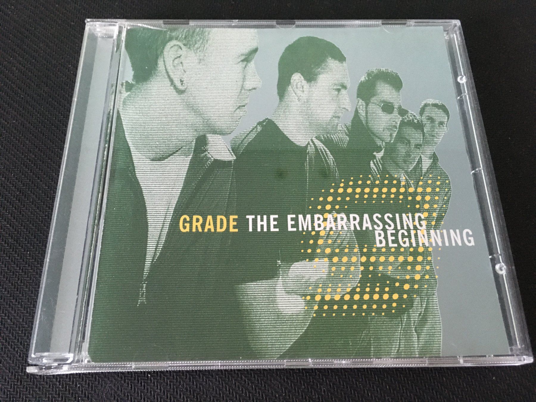 CDs: Grade - The Embarrassing Beginning -CD- – Gebraucht aus St.Gallen von MedienJoe