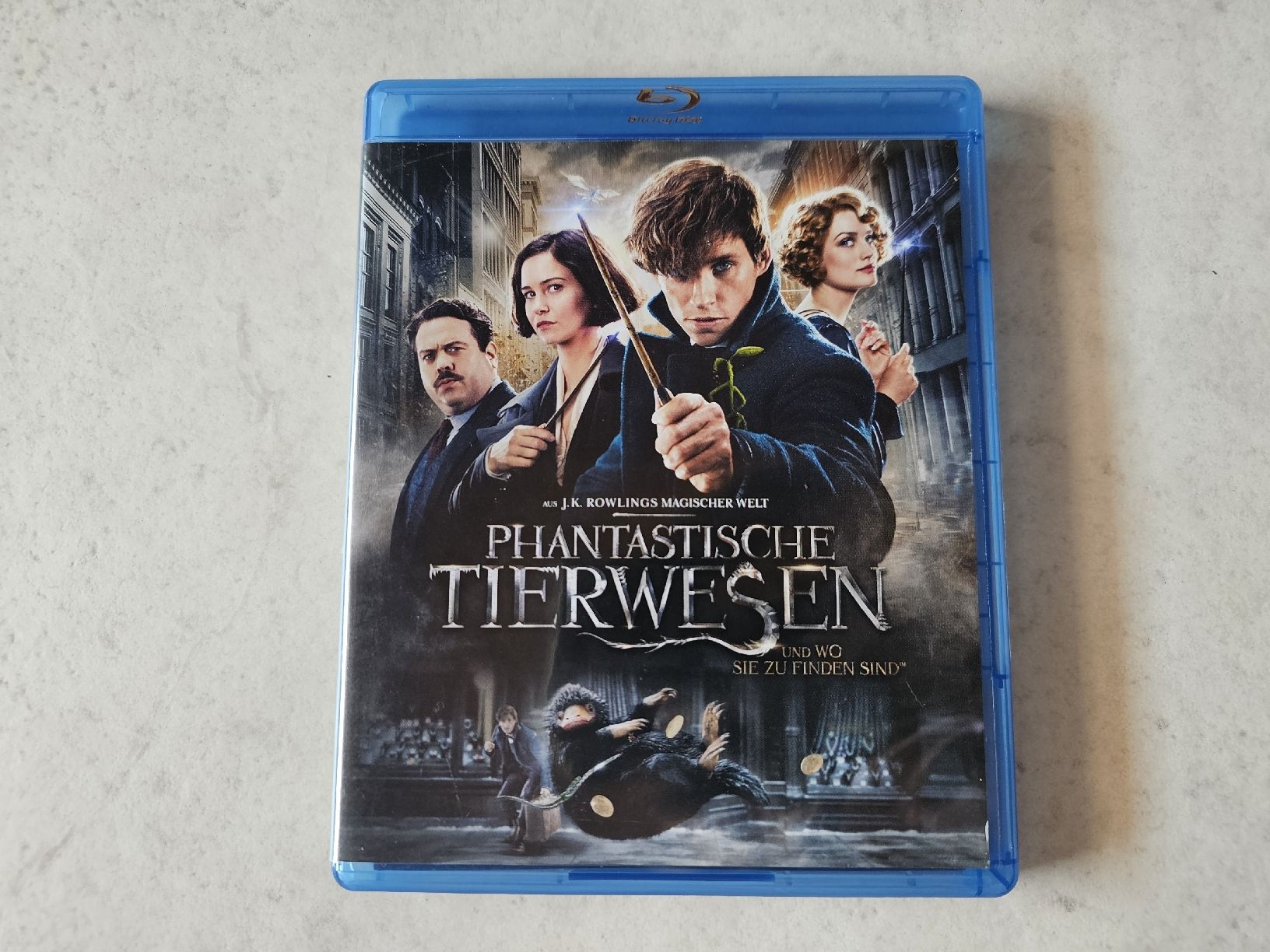 Tutti i DVDs: Phantastische Tierwesen  /  Bluray – Usato da Schneisingen venduto da backstore24