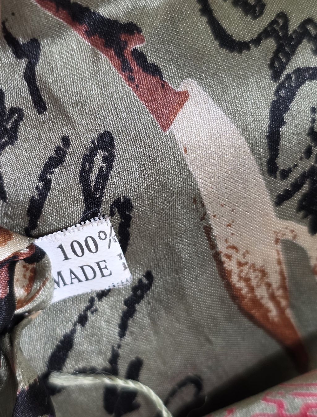Foulards & écharpes: SeidenSchal Seidentuch 100% Seide   – D'occasion à Rheinsulz par Gilea 5