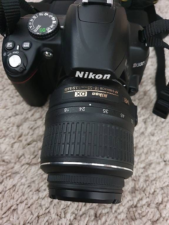 Nikon Fotocamera: Spiegelreflexkamera D3000 – Usato da Beromünster venduto da rogerrenate 4
