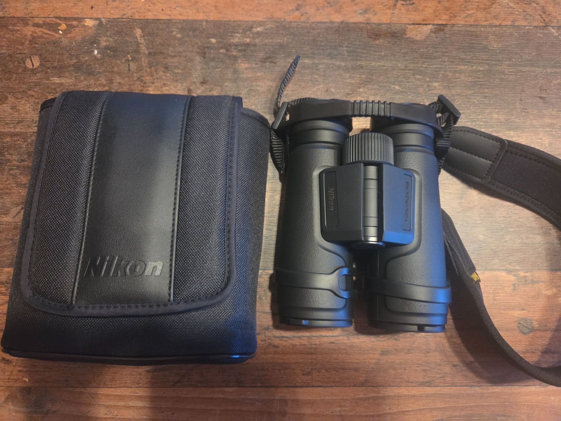 Nikon Binocoli: Nikon Fernglas Monarch M5 10x42 – Nuovo (secondo la descrizione) da St. Gallen venduto da Seraph76