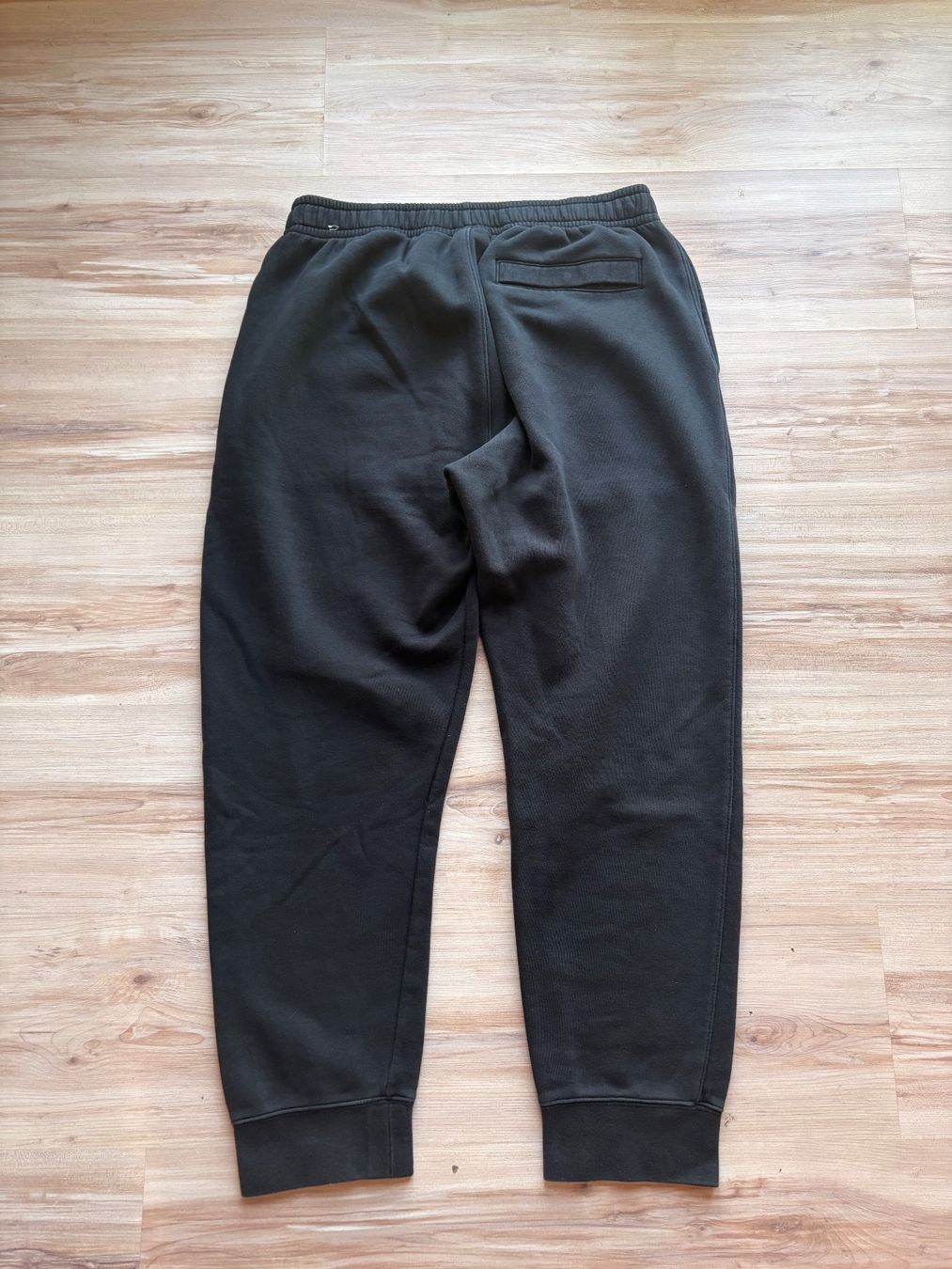 Nike Pantaloni: Nike Trainerhosen – Usato da Wigoltingen venduto da _vntg_ 3