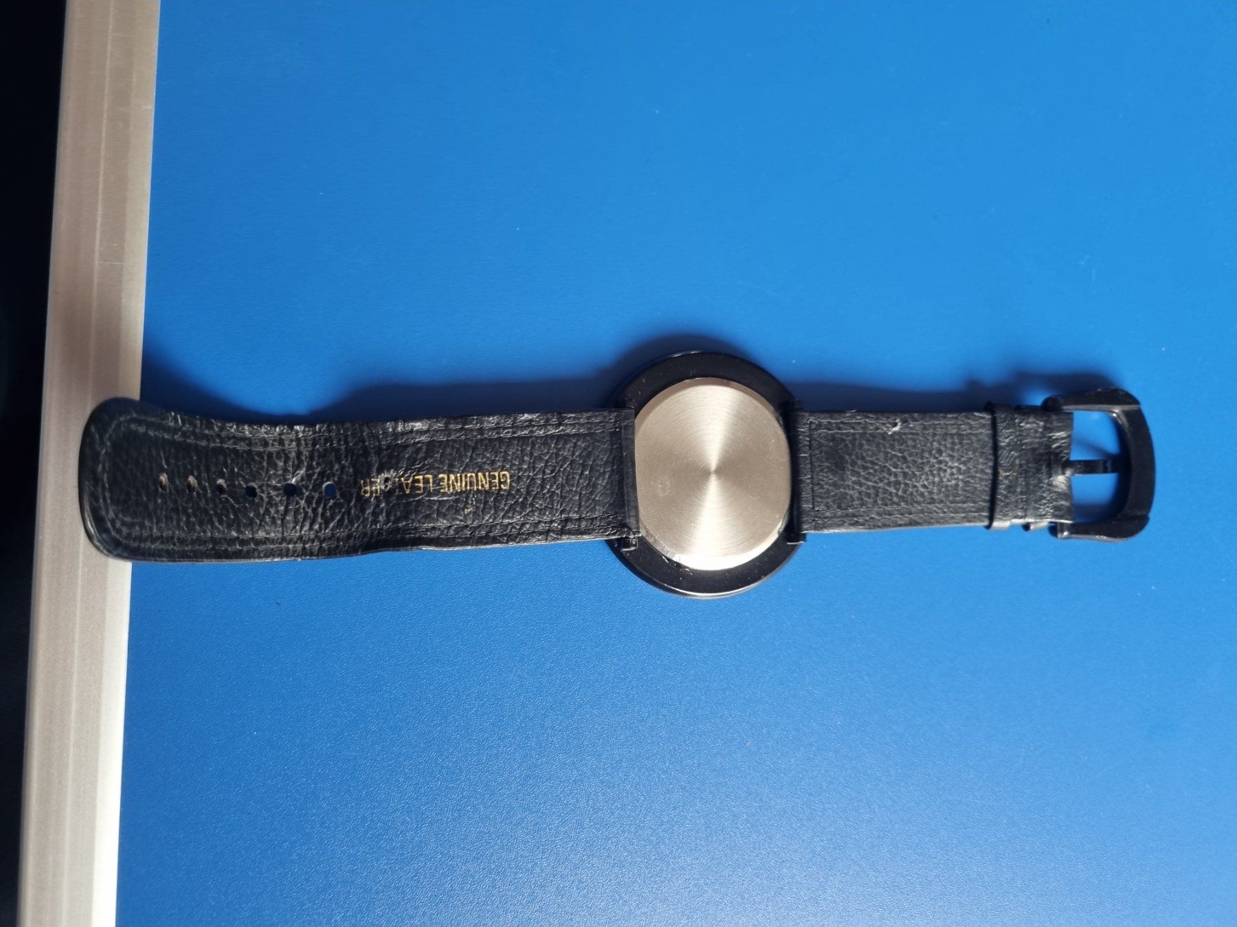 Balenciaga Uhren: Balenciaga Uhr Sammler – Gebraucht aus Schaffhausen von Leveron13 1