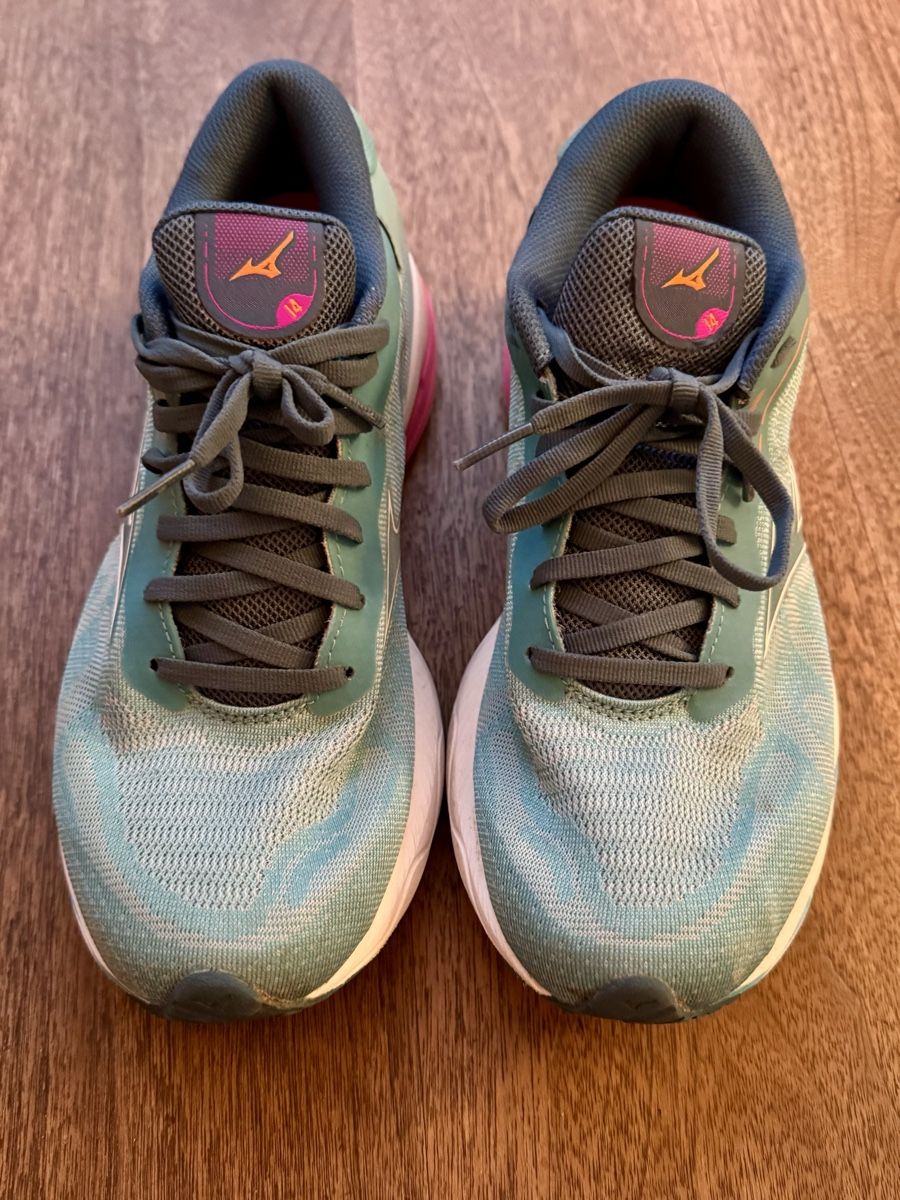 Mizuno Scarpe per ragazze: Mizuno Laufschuhe, Grösse 38,5 – Usato da Biel-Benken BL venduto da mvazquezf 4
