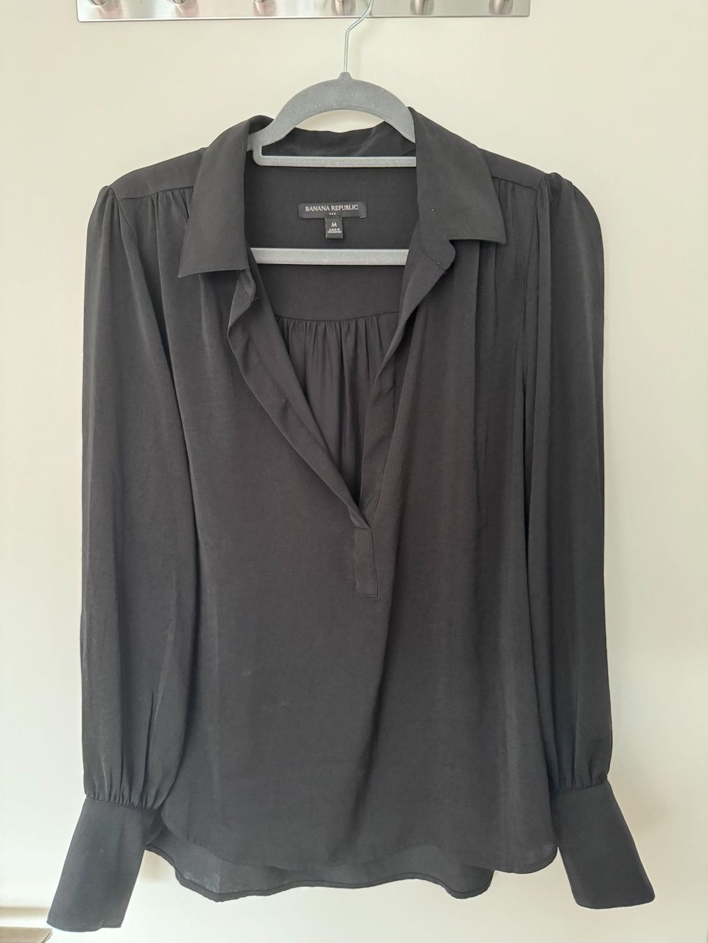 Banana Republic Camicette: Banana Republic Elegante Bluse - Gr M Schwarz – Usato da Basel venduto da liz_kqf6