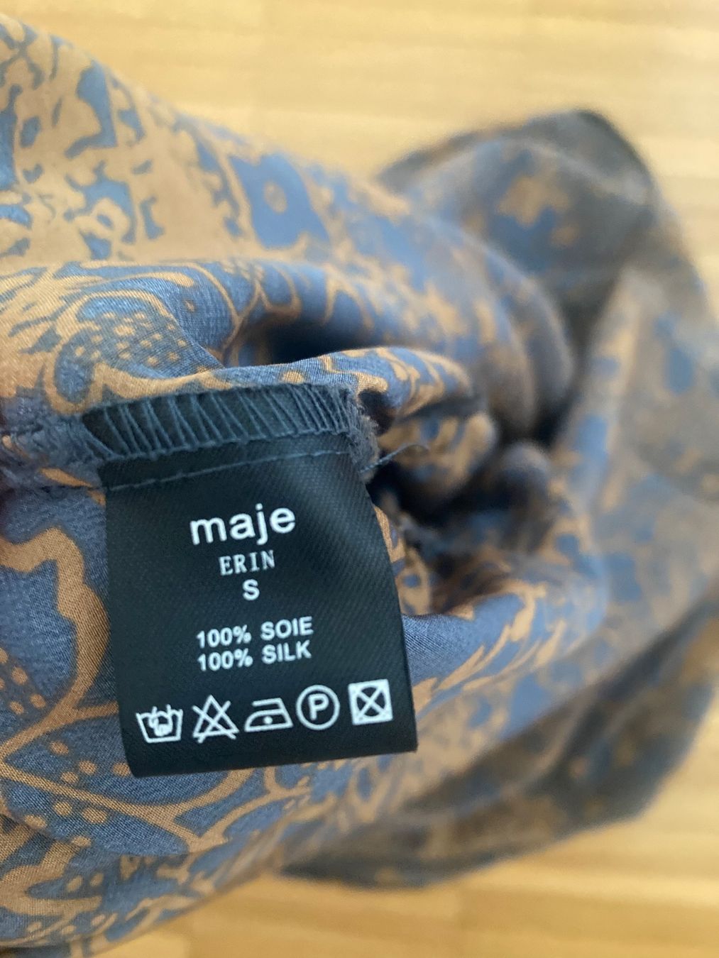 Maje Vestiti: MAJE Seidenkleid, Gr S – Usato da Zürich venduto da Tanikole 2