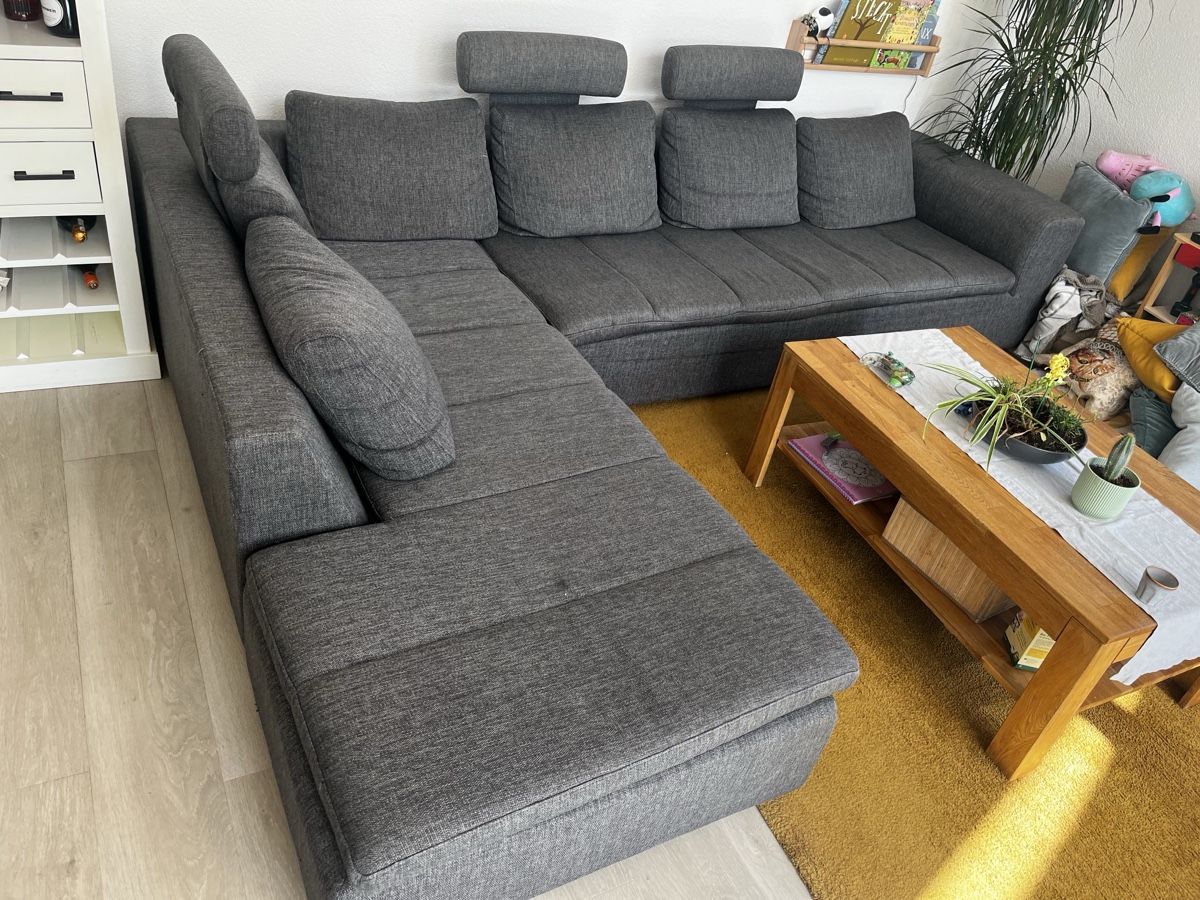Divani: Ecksofa Stoff dunkelgrau mit Récamiere gebraucht – Usato da Holziken venduto da SAS82