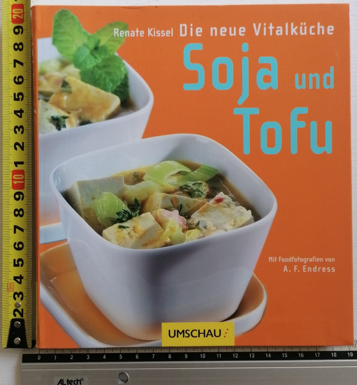 Libri: Kochbuch Soja und Tofu – Usato da Winterthur venduto da Arkadii 4