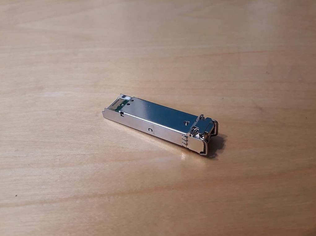 Hewlett Packard Hub & Switch: Module SFP Gigabit HP J4858C 2 – Usato da Gimel venduto da databird 2