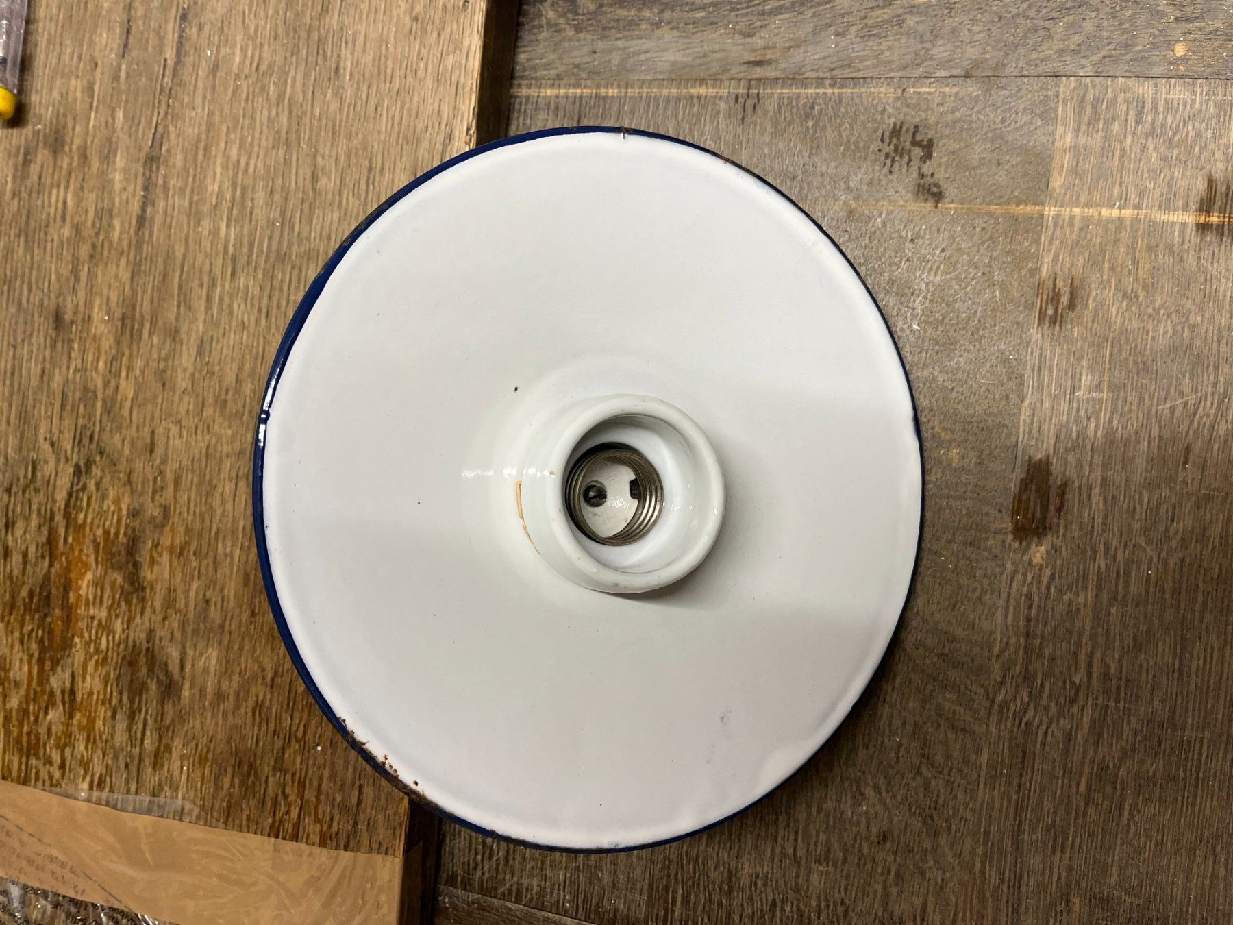 Lampade: Vintage Email-Leuchte 20cm – Usato da Dintikon venduto da Redgar58 2