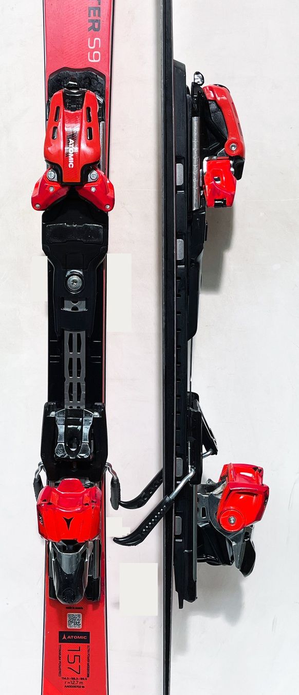 Atomic Sci: ATOMIC REDSTER S9  157 cm ; Slalom Ski mit Platte – Usato da Brüttisellen venduto da SkiverkaufStepan 2