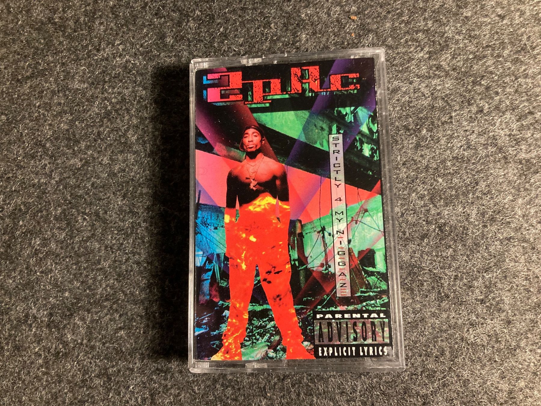 Musicassette: 2Pac - Strictly 4 My N.I.G.G.A.Z. (MC) – Usato da Fribourg venduto da Karushi