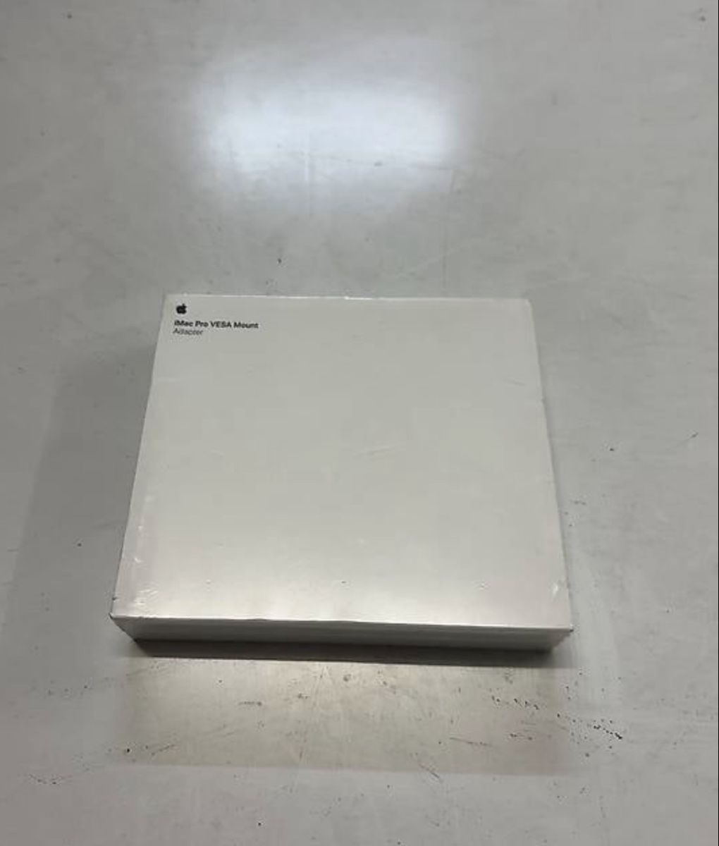 Apple PCs: Apple iMac Pro VESA Mount Adapter neu – Neu und originalverpackt aus Allschwil von ant_wbx5