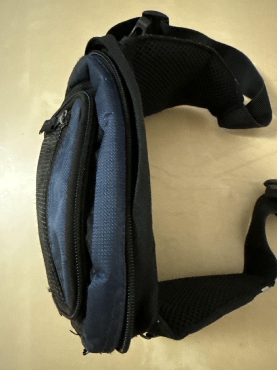 Borse: Bauchtasche 20 x 20 cm. – Usato da Zürich venduto da She10 1