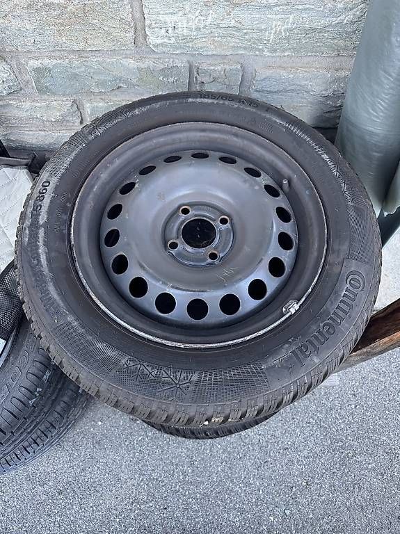 Felgen: Autofelgen mit Reiffen – Gebraucht aus Zeneggen von Holzjoni 1