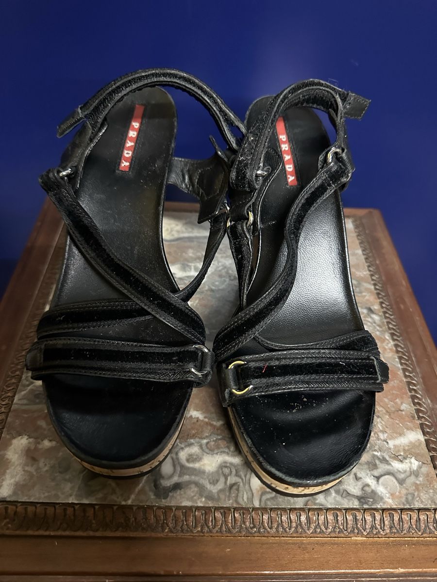 Prada Scarpe da donna: Sandales haut de forme Prada taille 36. – Usato da Genève venduto da Tom6