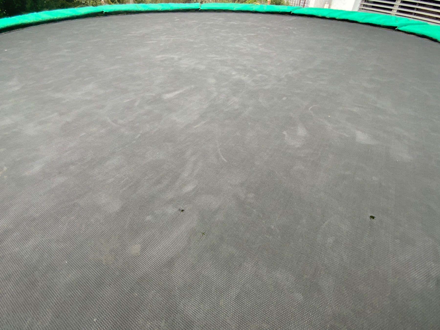 Trampolini: Trampolin (420 cm Durchmesser) - ohne Netz – Usato da Meilen venduto da Family 3