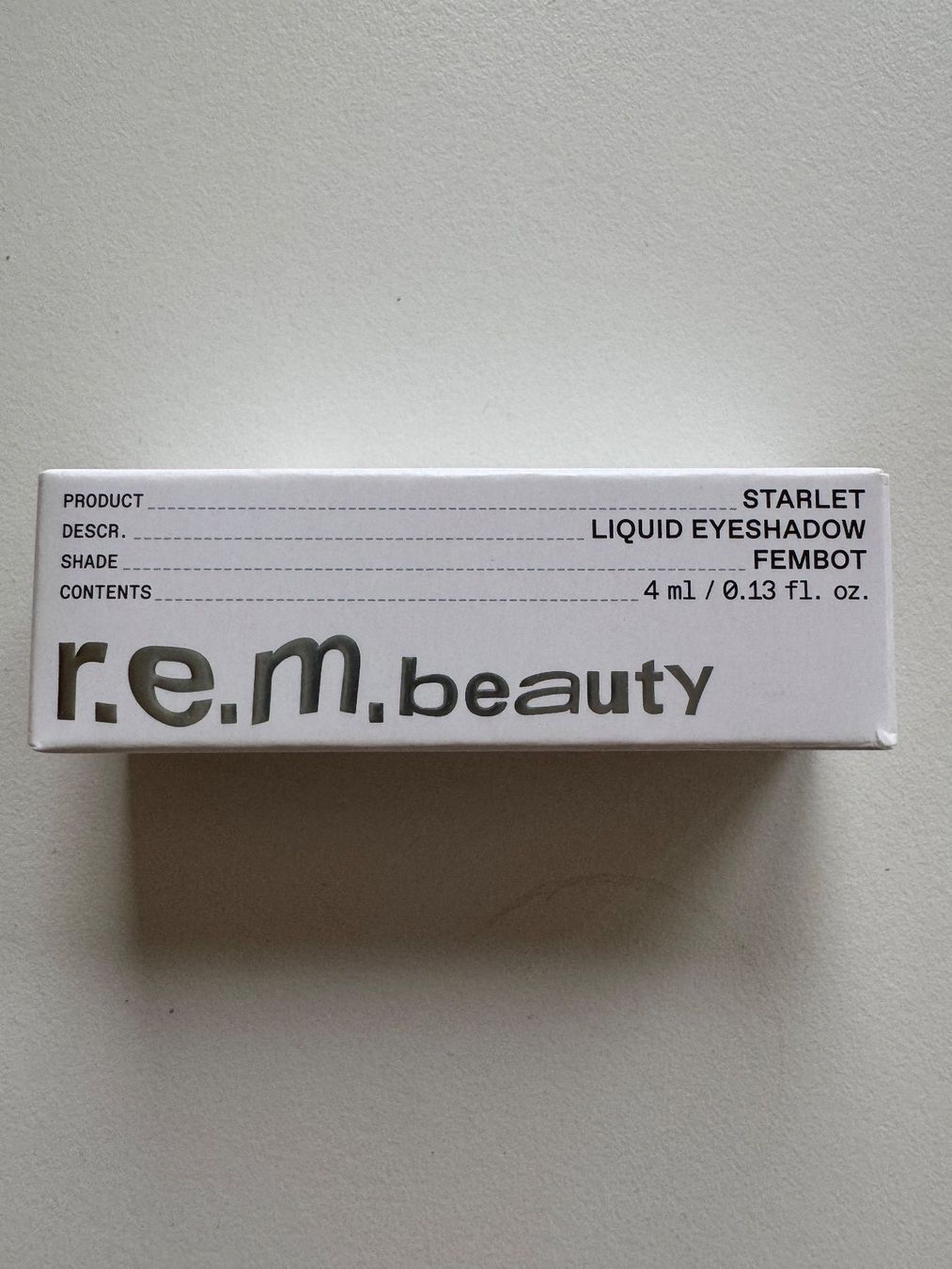 Make-up: rem beauty - flüssiger Lidschatten – Nuovo e nell'imballaggio originale da Zürich venduto da Lionsands