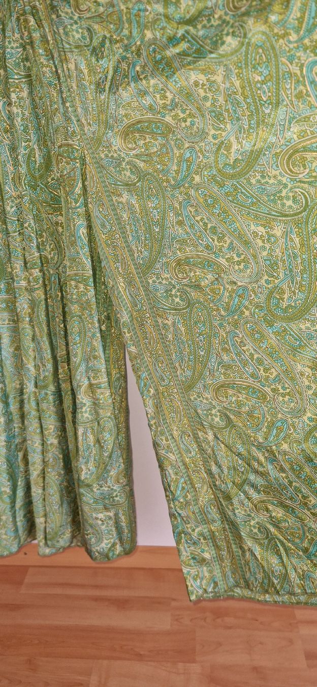 Pantaloni: Sarouel imprimé 70% Soie 30% Viscose taille unique  – Usato da Bercher venduto da Dusudouest 3