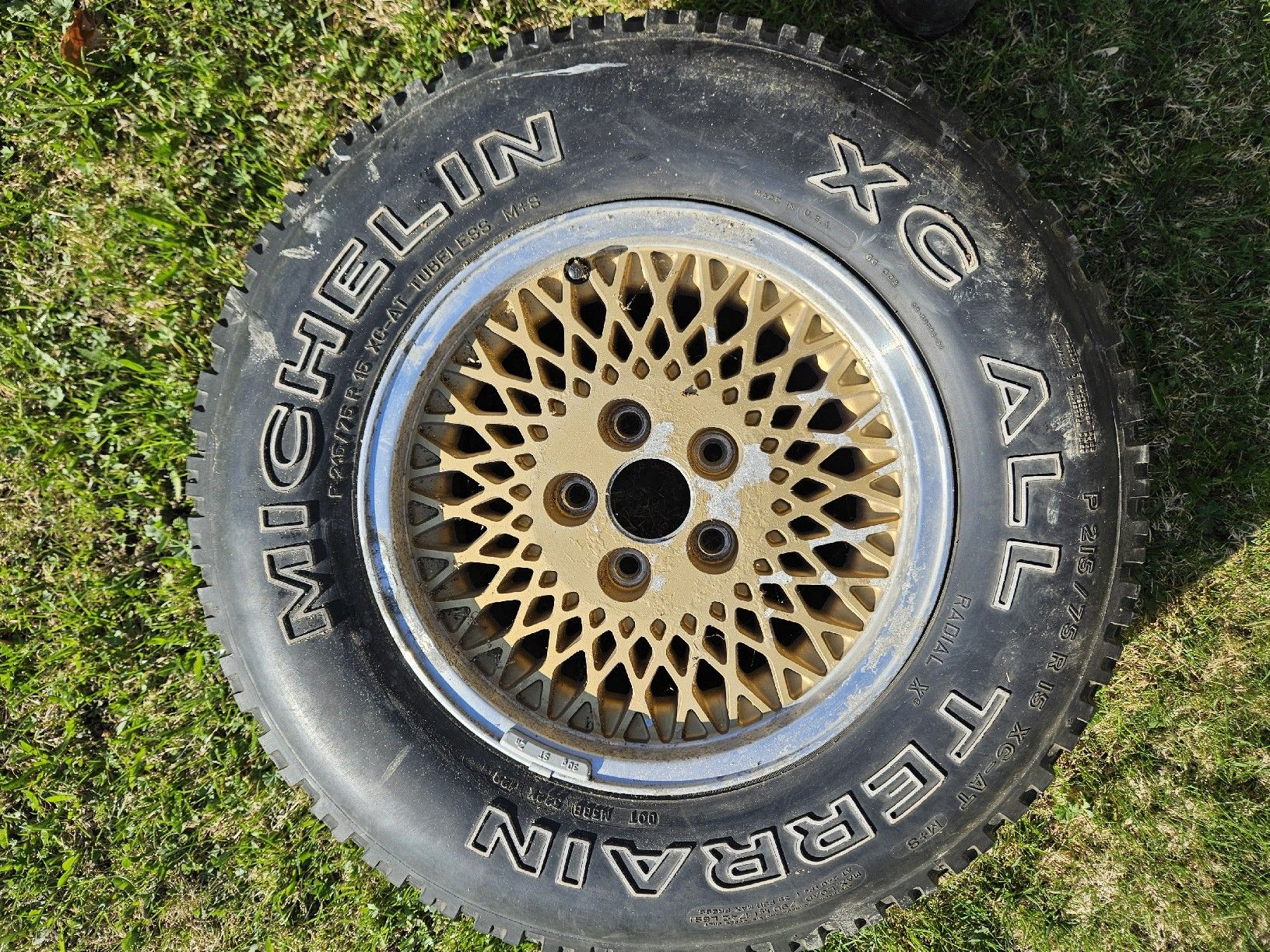 Jeep Cerchioni: Jeepfelge  P 215/75 R15 – Usato da Saas im Prättigau venduto da unimog401