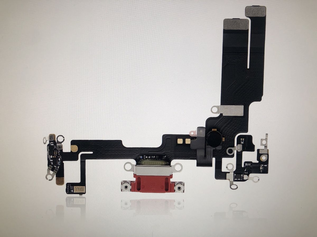 Telefoni cellulari / Smartphones: Iphone 14 Ladebuchse  – Nuovo e nell'imballaggio originale da bern venduto da reptechnic