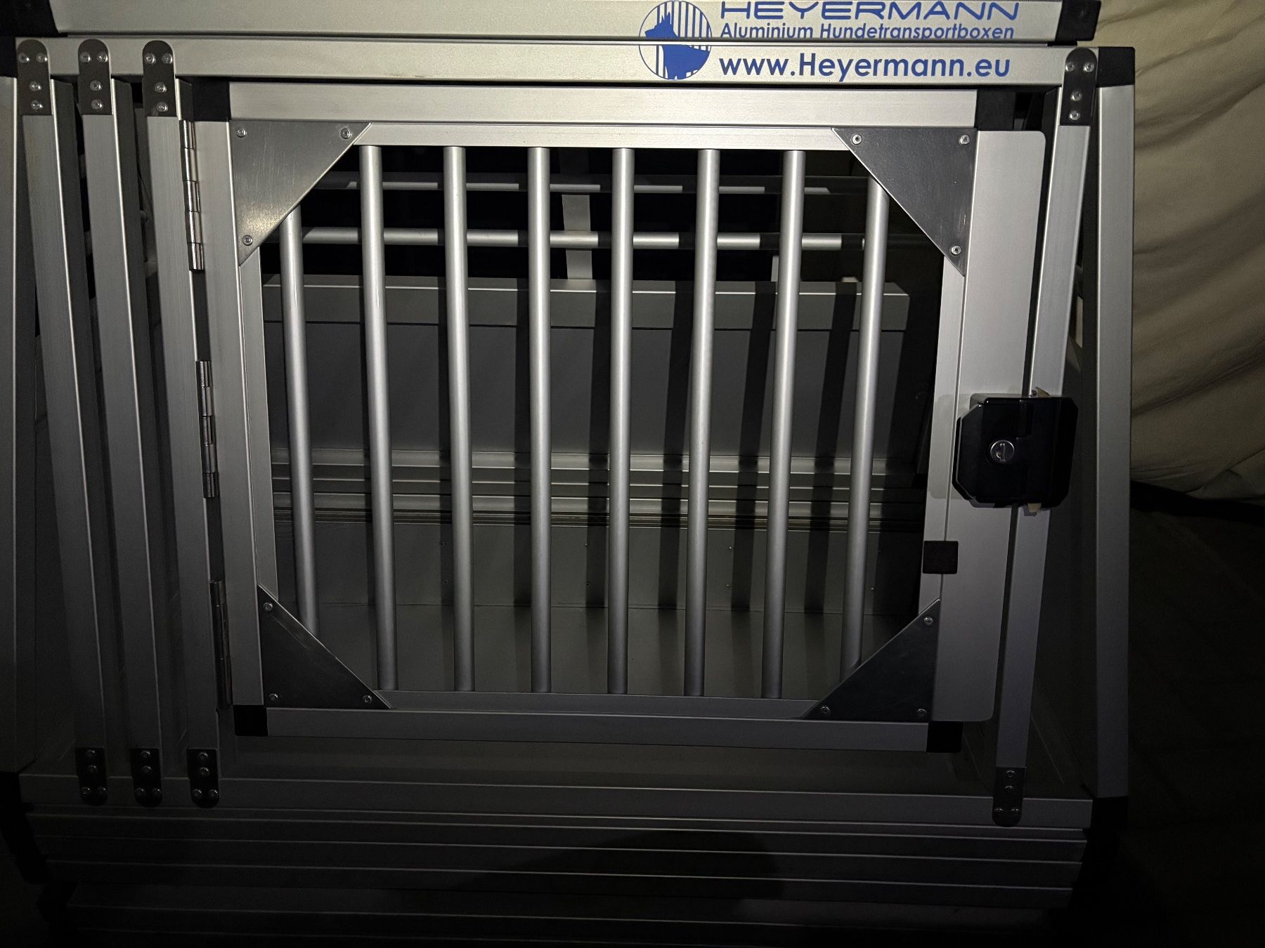 Käfige, Transport & Sicherheit: Hundebox – Gebraucht aus Dulliken von tan_kvc8 1