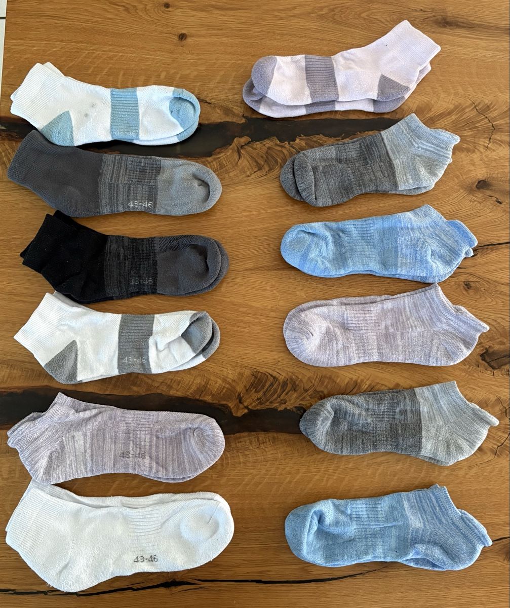 Socken: 12 paar Sneakersocken – Gebraucht aus Thürnen von Lilie37