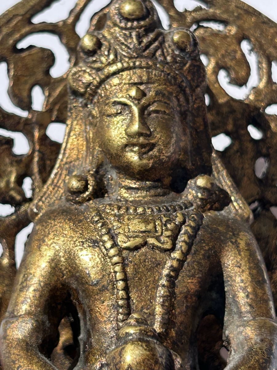 Skulpturen & Statuen: Buddha-Statue aus Metall – Gebraucht aus Losone von del_yh97 2