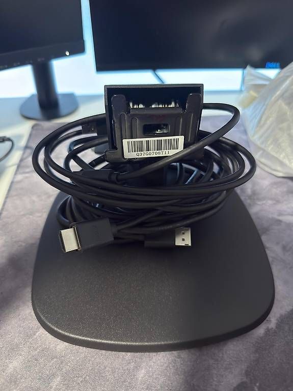 Monitor: Philips 24 Zoll Bildschirm – Usato da Lausen venduto da lucien.7_ 2