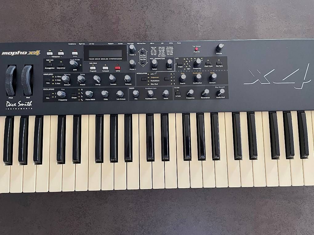 Instruments de musique: Dave Smith Instruments Mopho x4 – Neuf (Voir description) à Kaltbach par Balmung02
