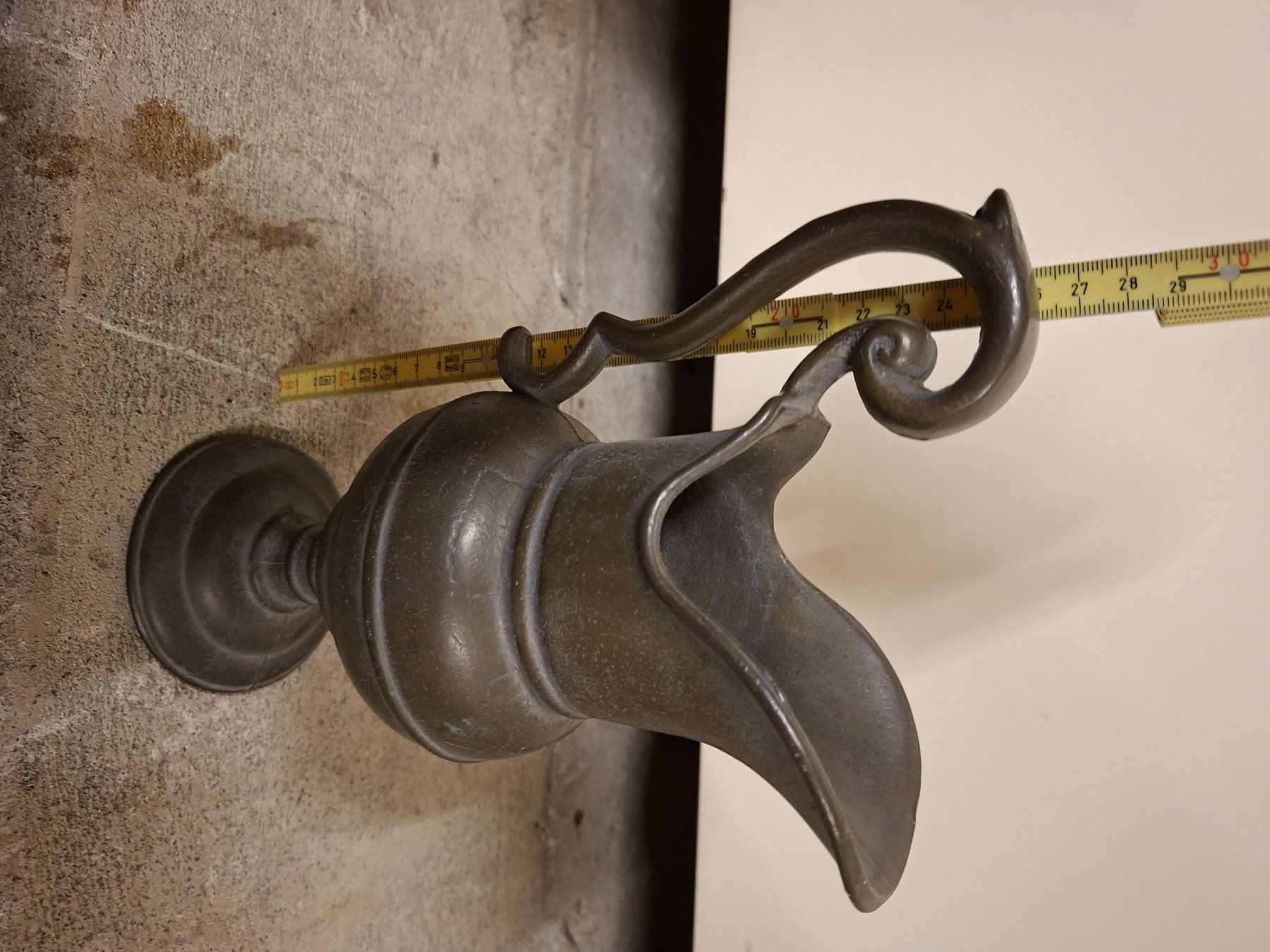 Carafes: Bronze Krugg antik – D'occasion à Schaffhausen par meteor7 5