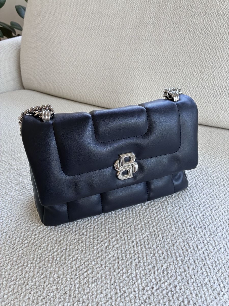 Hugo Boss Borse da donna: Handtasche Boss dunkelblau gesteppt – Usato da Zürich venduto da eva_6v8c 1