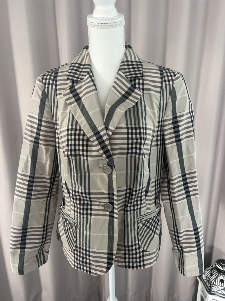 Madeleine Jacken: Madeleine Blazer, Top Zustand, Gr. 42 – Neu und originalverpackt aus Uetikon am See von Sarahm76