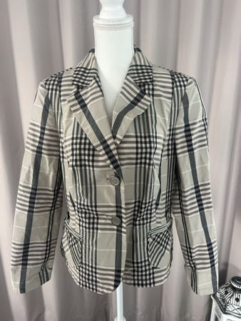 Madeleine Blazer, Top Zustand, Gr. 42