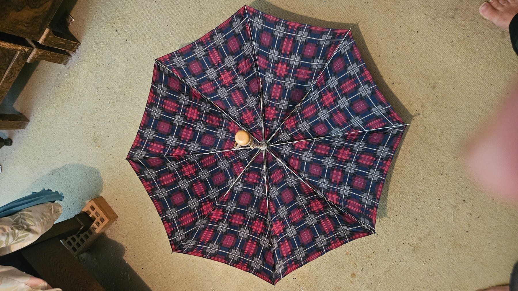 Ombrelli: Regenschirm automatisch, Vintage – Usato da Feldbrunnen venduto da Kolosseum111 1