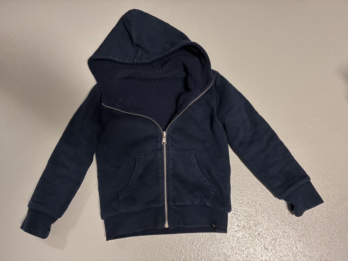 Lotti & Set di vestiti: Kleiderpaket Jungs Basics 122/128 – Usato da Baar venduto da Step_5 3