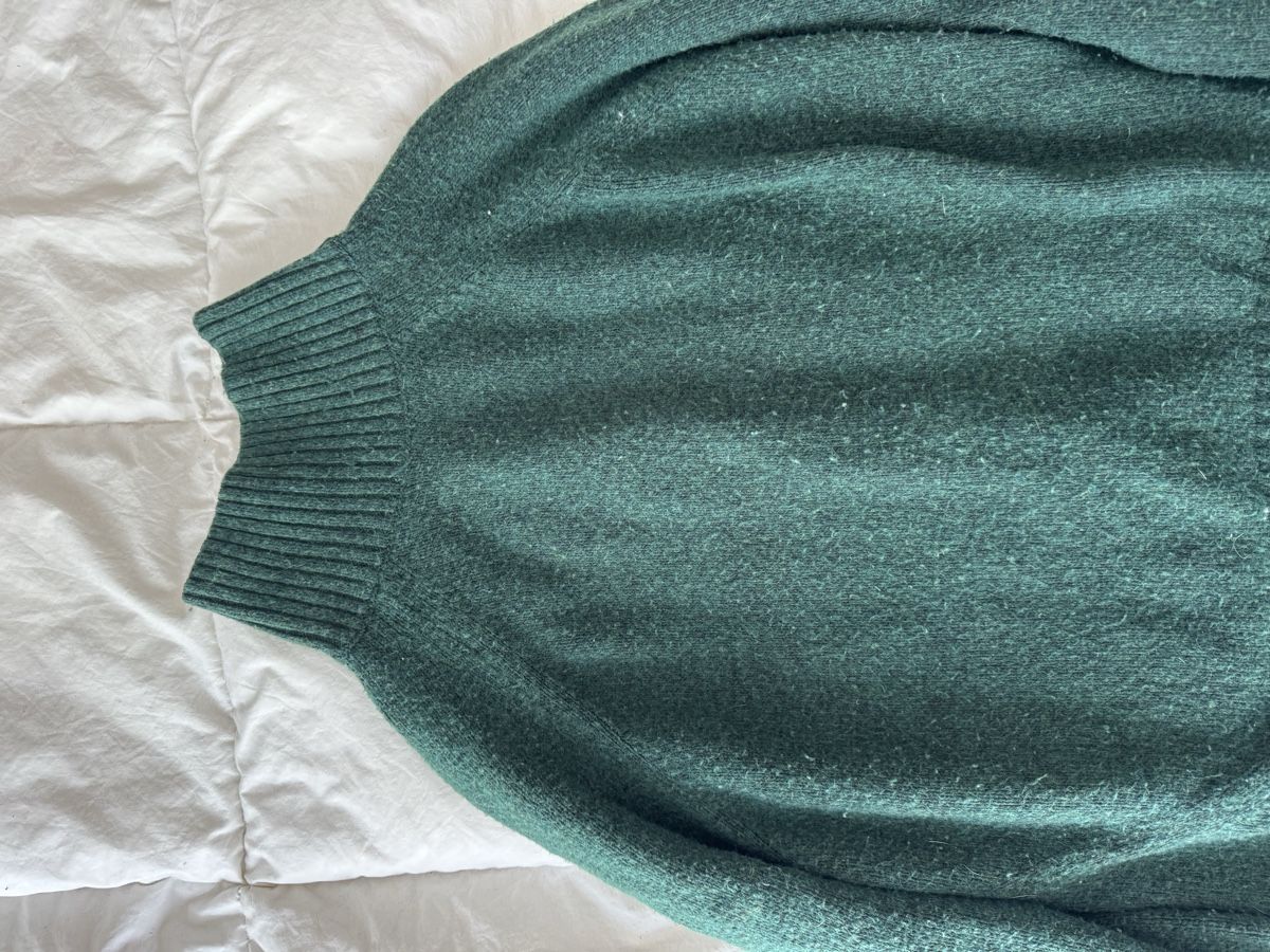 Maglioni & Felpe: Pull d'hiver vert sapin chaud et confortable, taille M – Usato da Genève venduto da lejardindesvetements 1