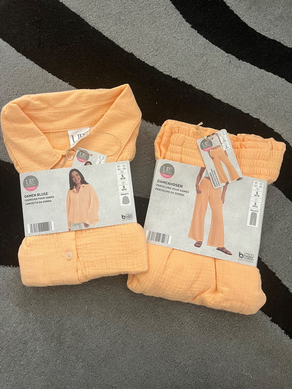 Kleiderpakete: New  summer muslin suit size S/M – Neu und originalverpackt aus Chêne-Bougeries von Seetooyoo 9
