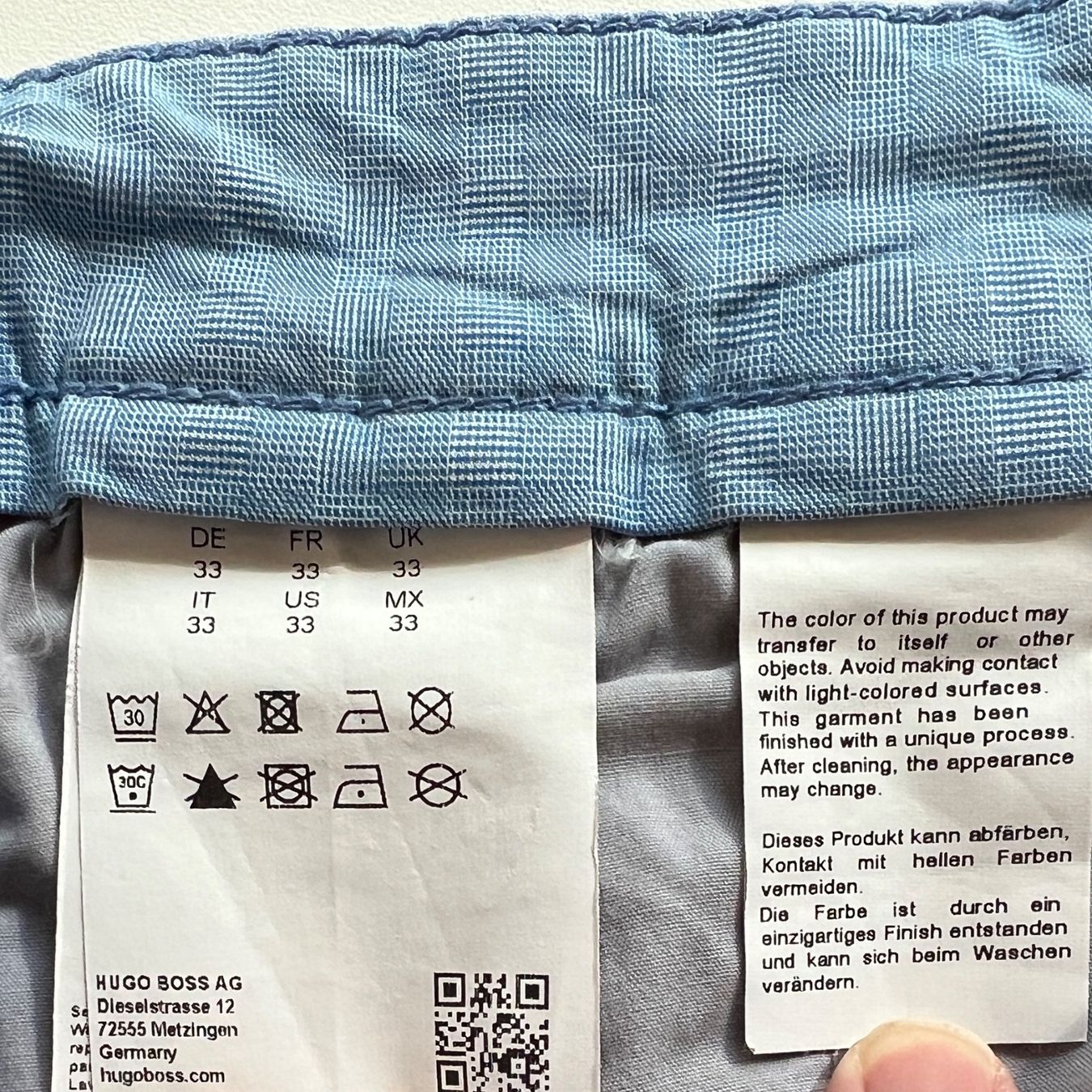 Hugo Boss Pantaloni: Boss Chino-Shorts Slim-Fit – Usato da Urtenen-Schönbühl venduto da MiMeBe 3