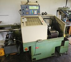 OZAKI Decolltage CNC Drehmaschine Drehbank ab Platz