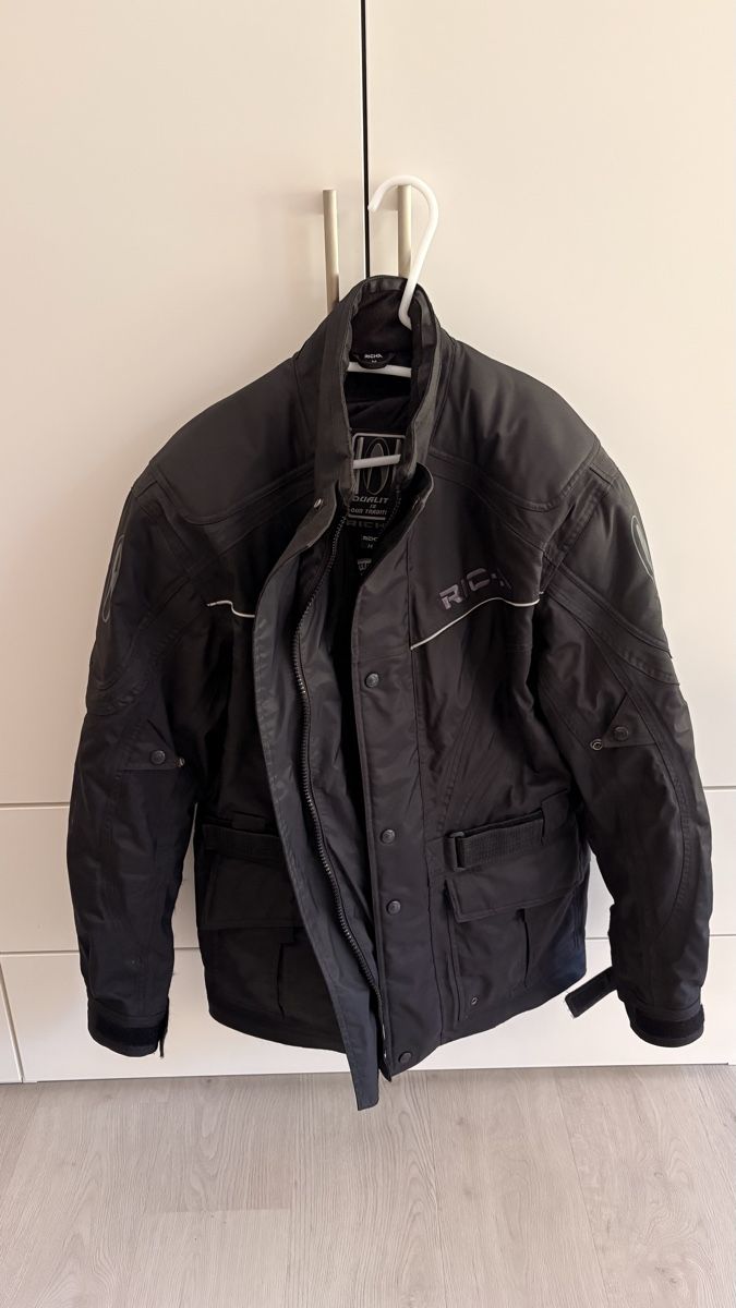 Giacche: Motorradjacke Richa Hurricane schwarz Grösse M – Usato da Basel venduto da ann_7w6q