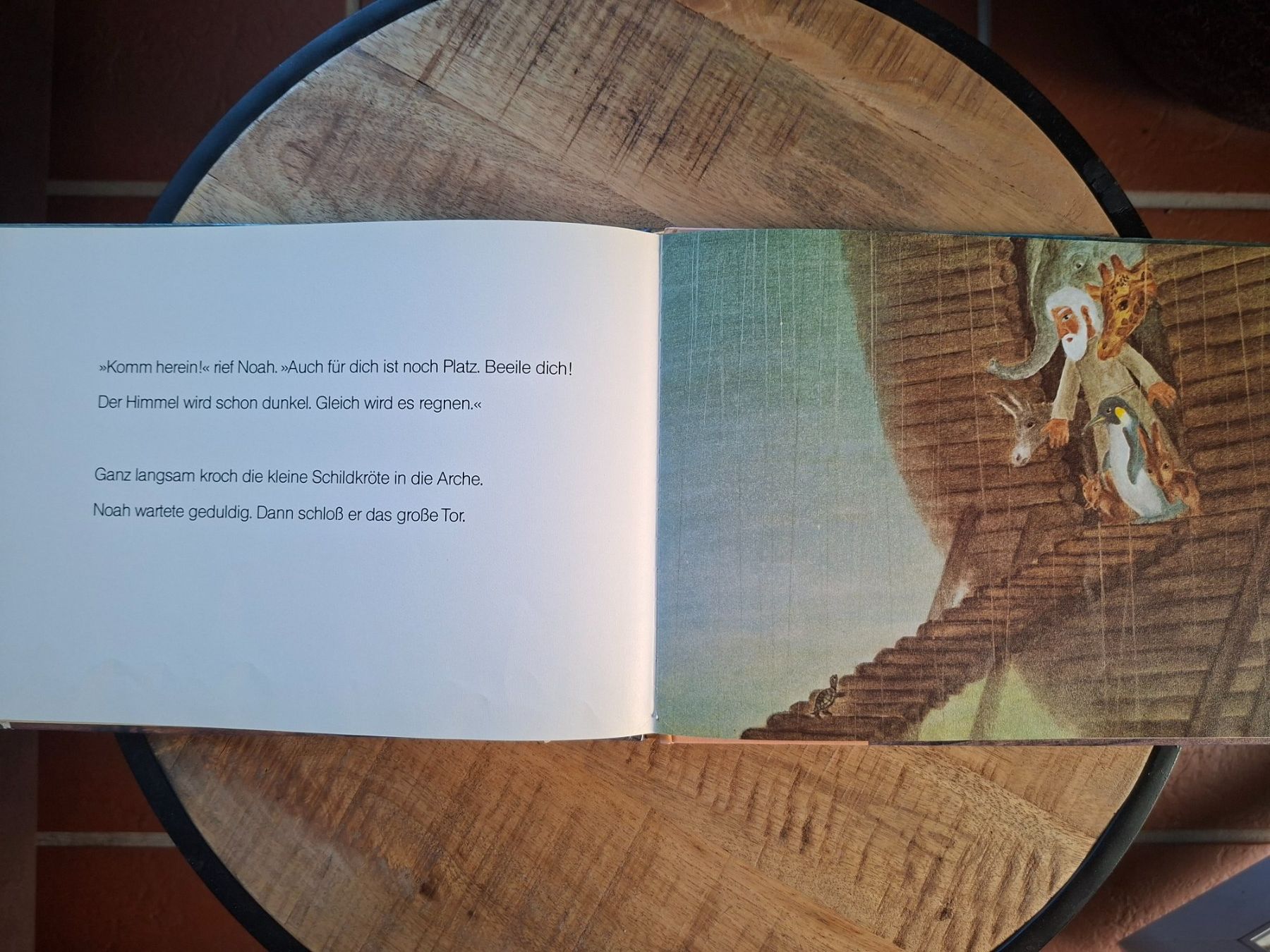 Livres: Masahiro Kasuya; Buch / Kinderbuch "Die Arche Noah" – D'occasion à Boniswil par Totomat-Lady2 1